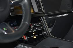 جاگوار F-Pace